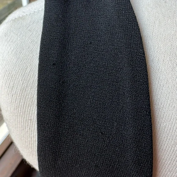 Rimini • Sexy Black Side Slit Vintage Evening Gown - Picture 9 of 16